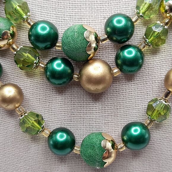 Vintage Japan 3-Strand Green Faux Pearl and Gold Tone Bead Necklace, 16" - Picture 2 of 16